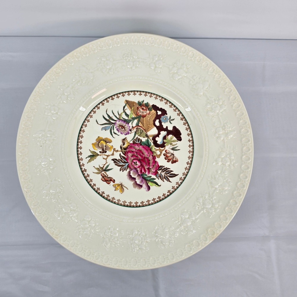 Wedgwood Bullfinch Wellesley Dinner Plates Set of 8 English China Floral Bird